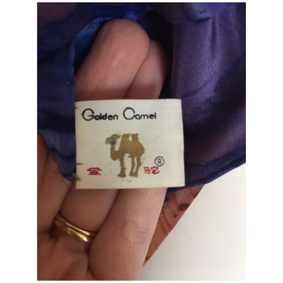 Vintage GOLDEN CAMEL Hand Painted Silk Scarf - Picture 5 of 8